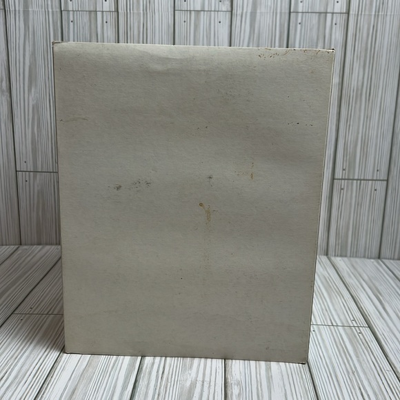 Dept 56 C.H. Watt Physician #5568-9 Dickens' Village Series Heritage Village - Picture 9 of 11